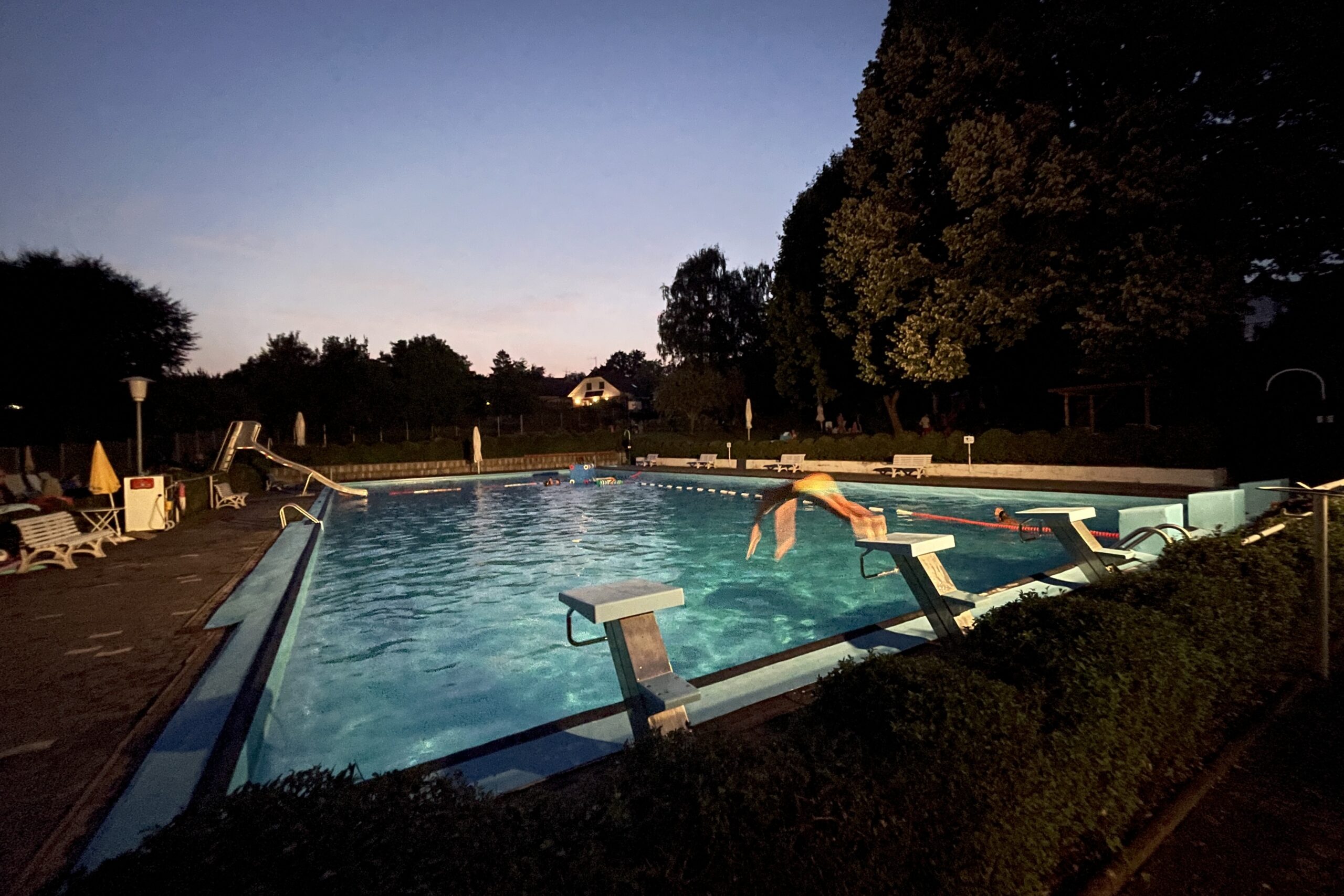 2025 Nachtschwimmen Galerie 09