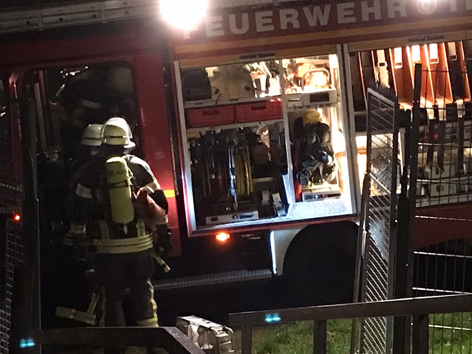 003-7b553851-c71b-4907-b0ad-015179f252fe-1