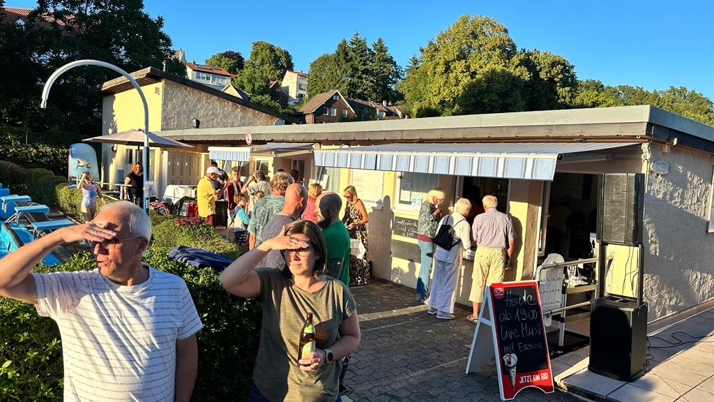 f55b2663-2496-471c-9c58-c834a6357a4e